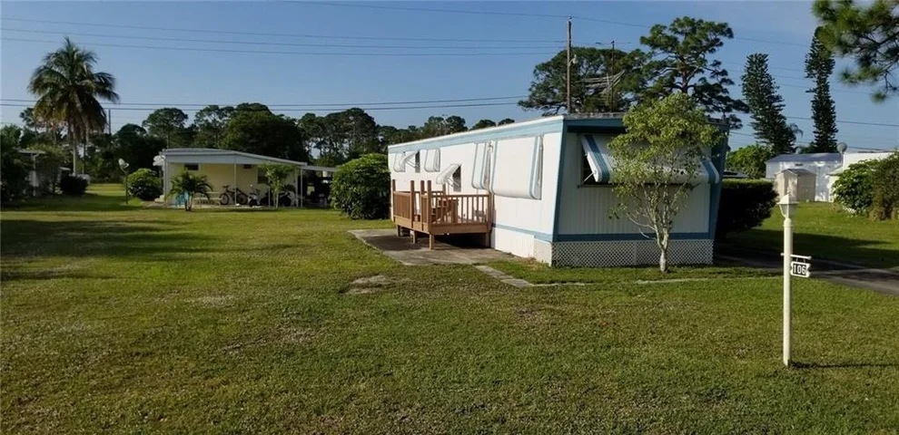 Unit for sale at 106 NE 16th Street, Stuart, FL 34994