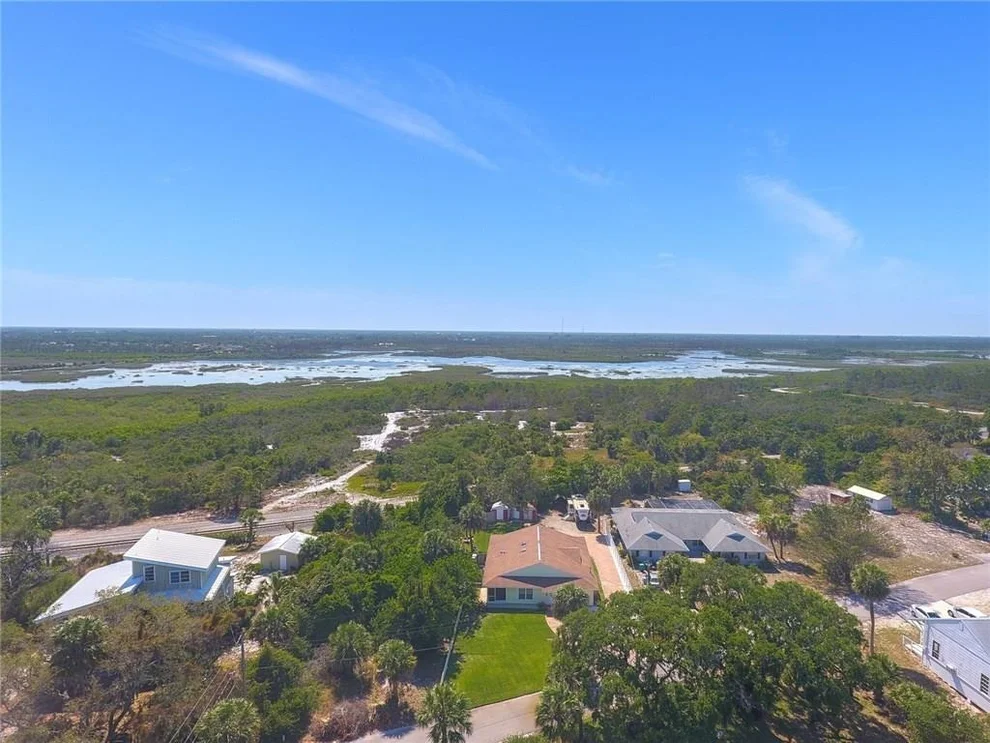 Unit for sale at 11101 Ridge Ave B and F, Fort Pierce, FL 34982