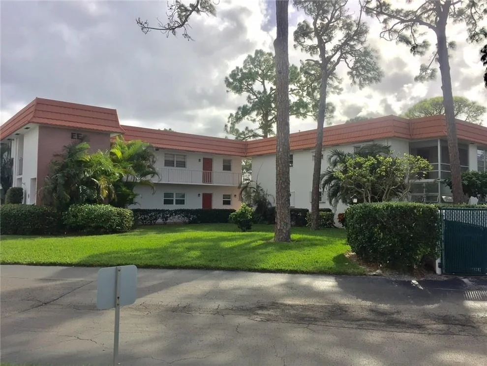 Unit for sale at 2600 SE Ocean Boulevard SE, Stuart, FL 34996