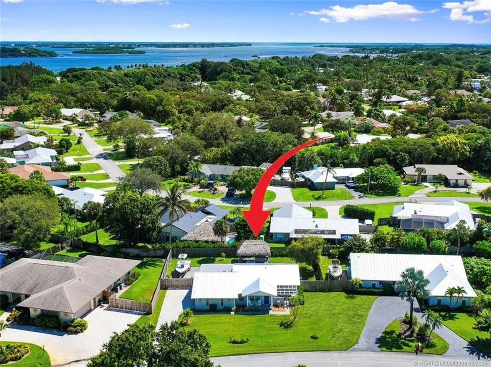 Unit for sale at 3031 SE Falmouth Drive, Stuart, FL 34997