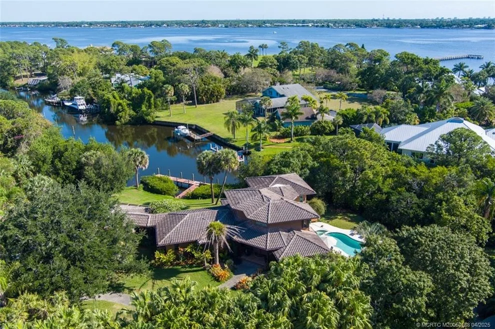 Unit for sale at 3308 NW Perimeter Road, Palm City, FL 34990