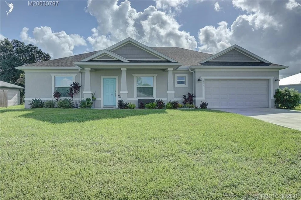 Unit for sale at 127 SW Ridgecrest Drive, Port St Lucie, FL 34953