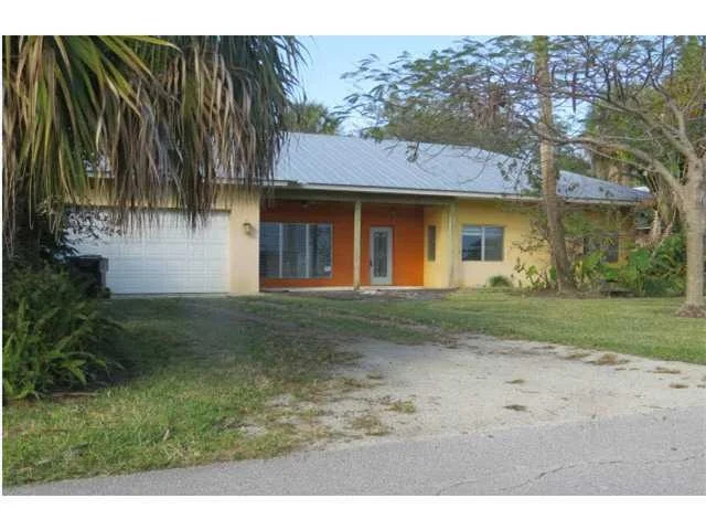 Unit for sale at 336 SE Oriole Avenue, Stuart, FL 34996