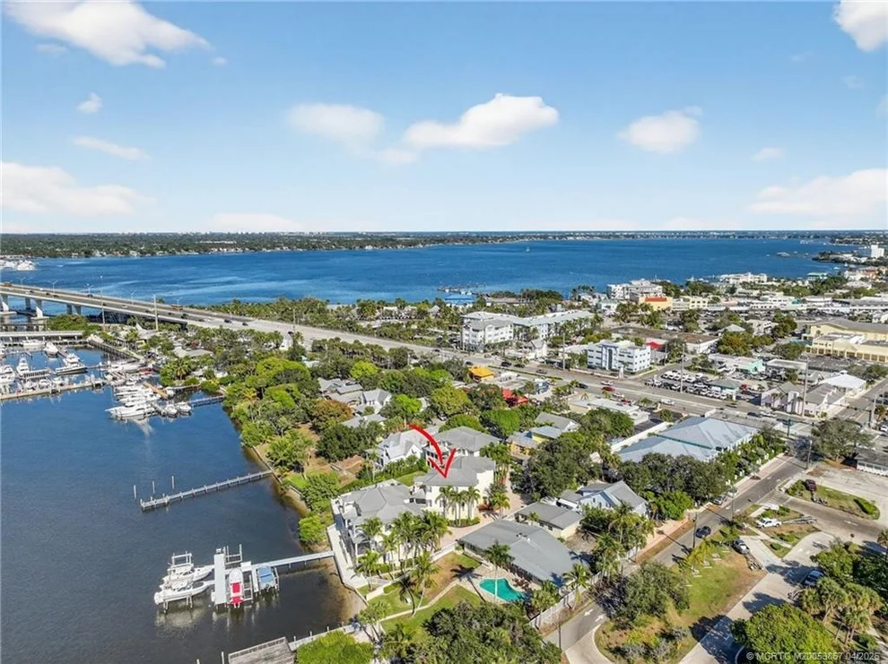Unit for sale at 334 SW Atlanta Avenue SW, Stuart, FL 34994