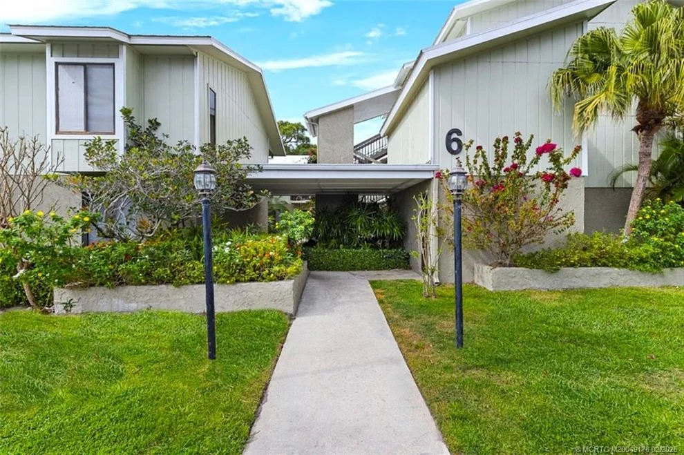Unit for sale at 800 NW Fork Road, Stuart, FL 34994