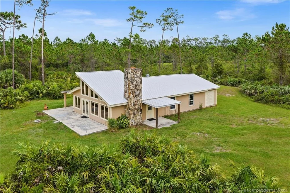 Unit for sale at 32801 US Hwy 441 N., Lot 249, Okeechobee, FL 34972