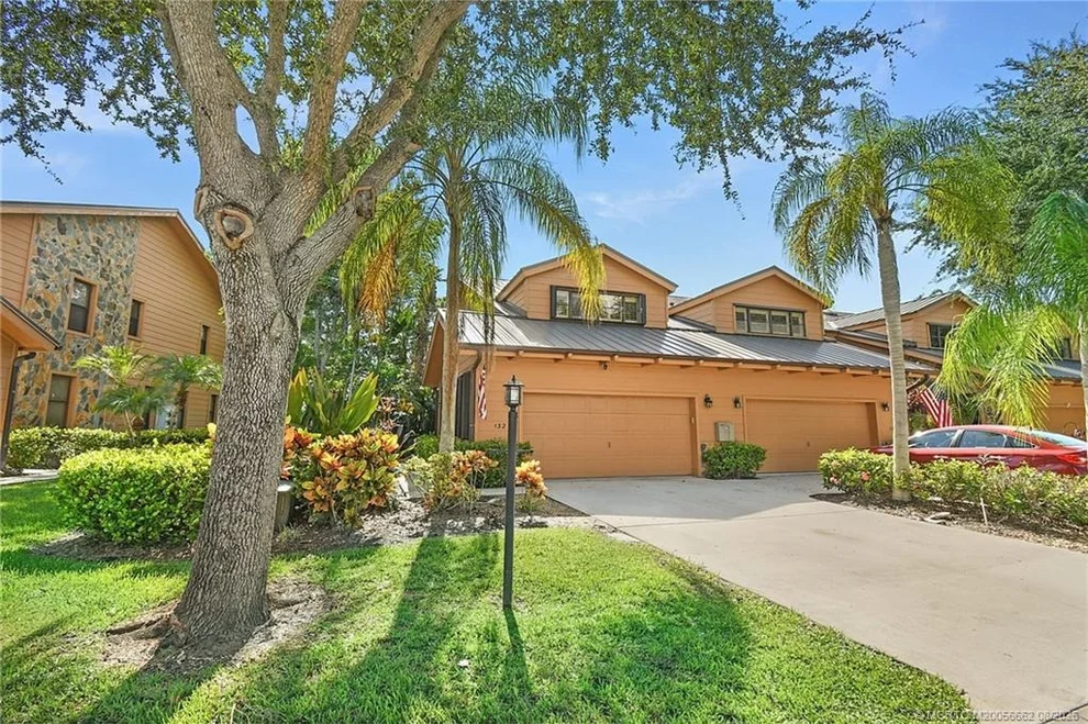 Unit for sale at 132 SE Crestwood Circle, Stuart, FL 34997