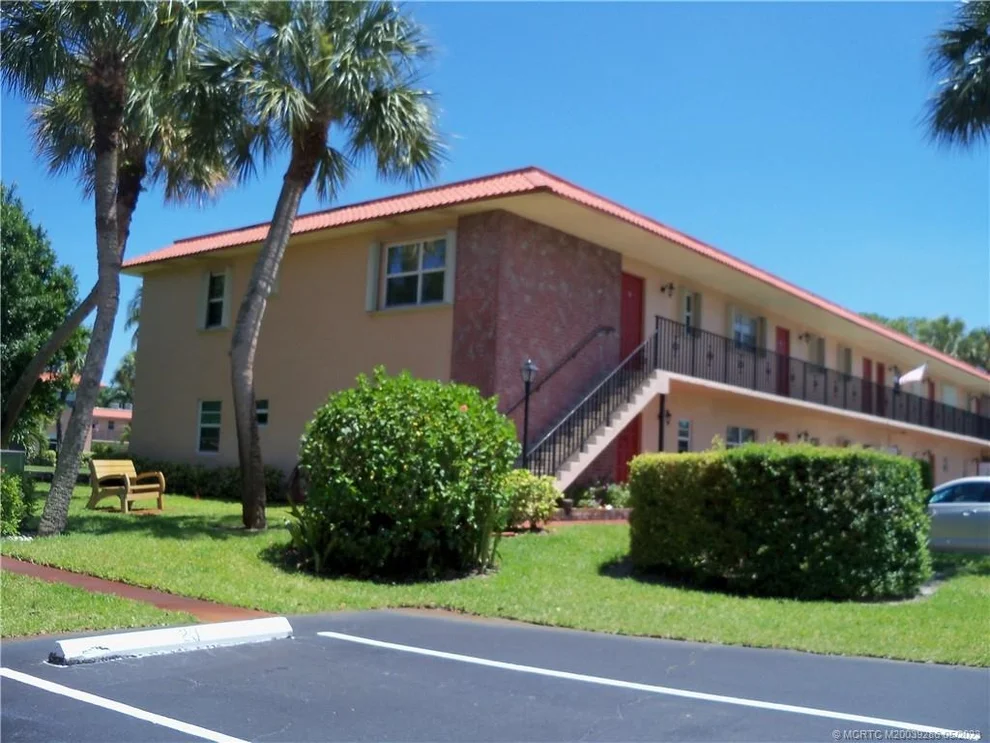Unit for sale at 1901 SW Palm City Road, Stuart, FL 34994