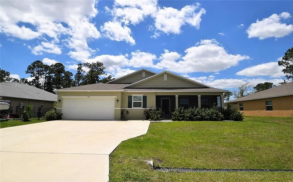 Unit for sale at 926 SW Worcester Lane, Port St Lucie, FL 34953