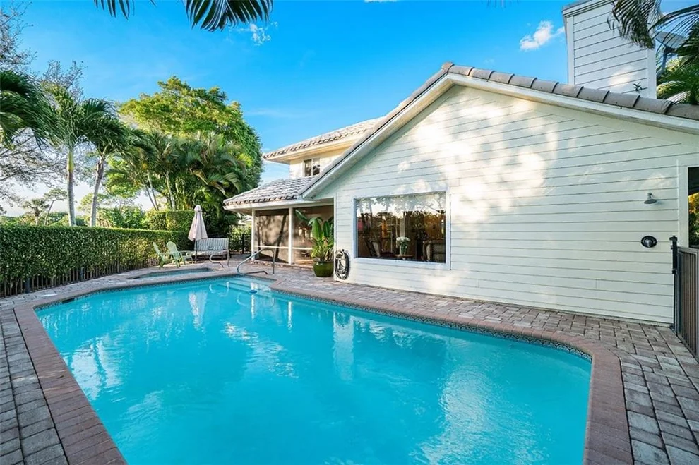 Unit for sale at 7 Kintyre Road, Palm Beach Gardens, FL 33418
