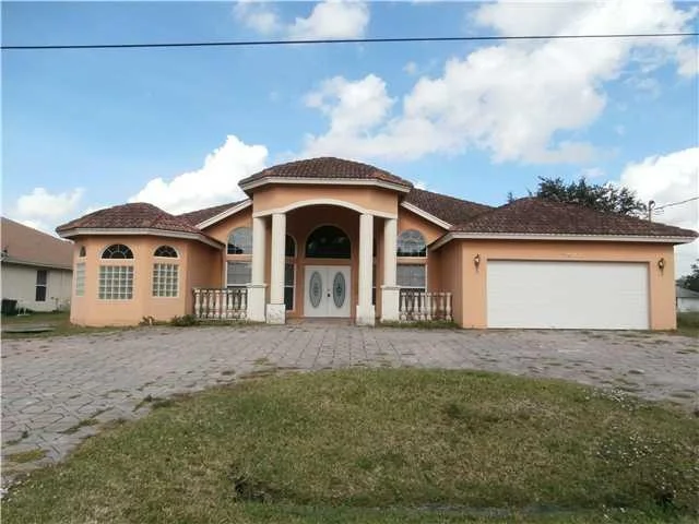 Unit for sale at 1901 SW Notre Dame Avenue, Port St Lucie, FL 34953