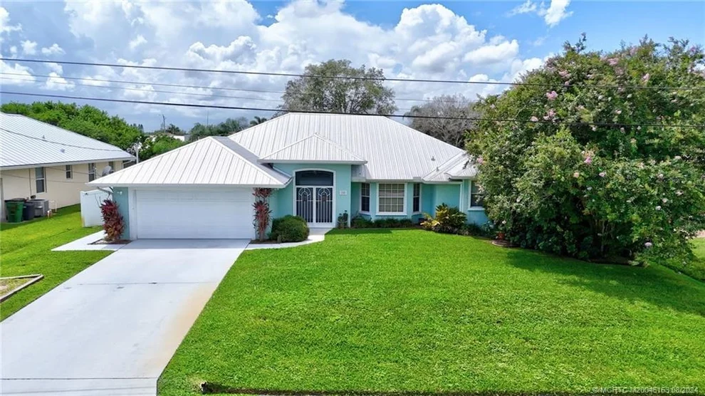 Unit for sale at 588 SE Nome Drive, Port St Lucie, FL 34984