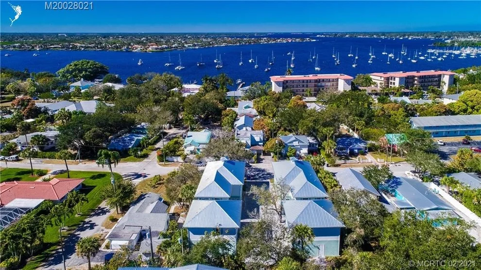Unit for sale at 665 Cleveland Avenue, Stuart, FL 34994