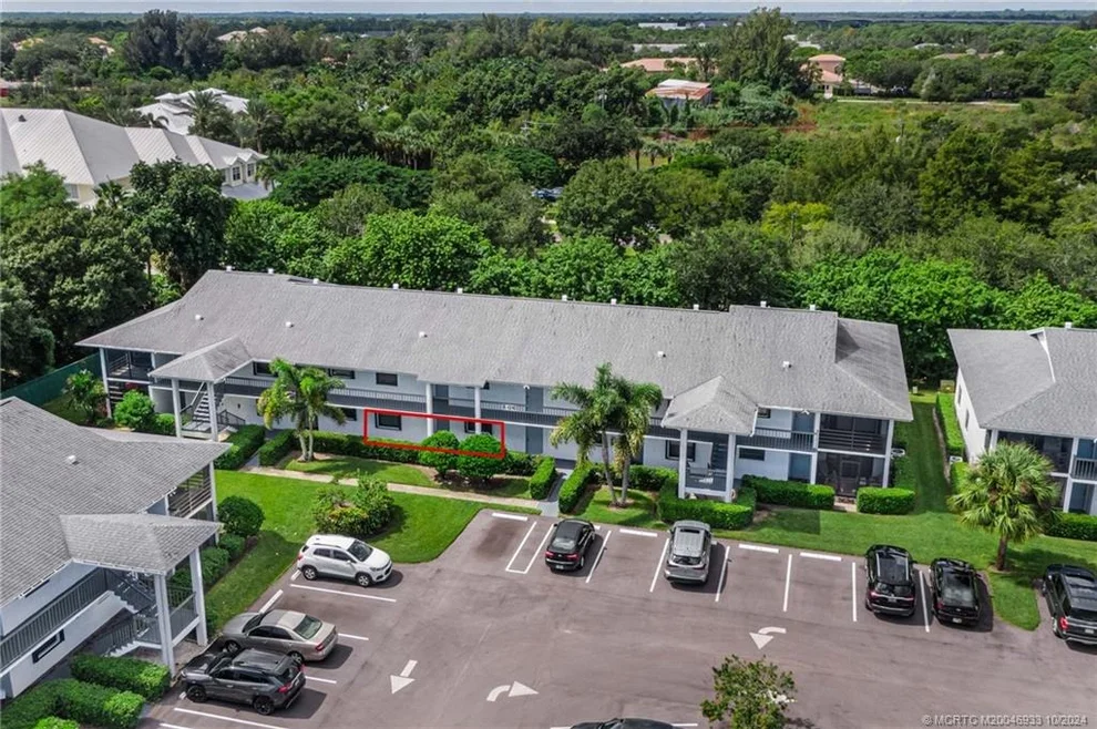 Unit for sale at 1210 SE Parkview Place, Stuart, FL 34994