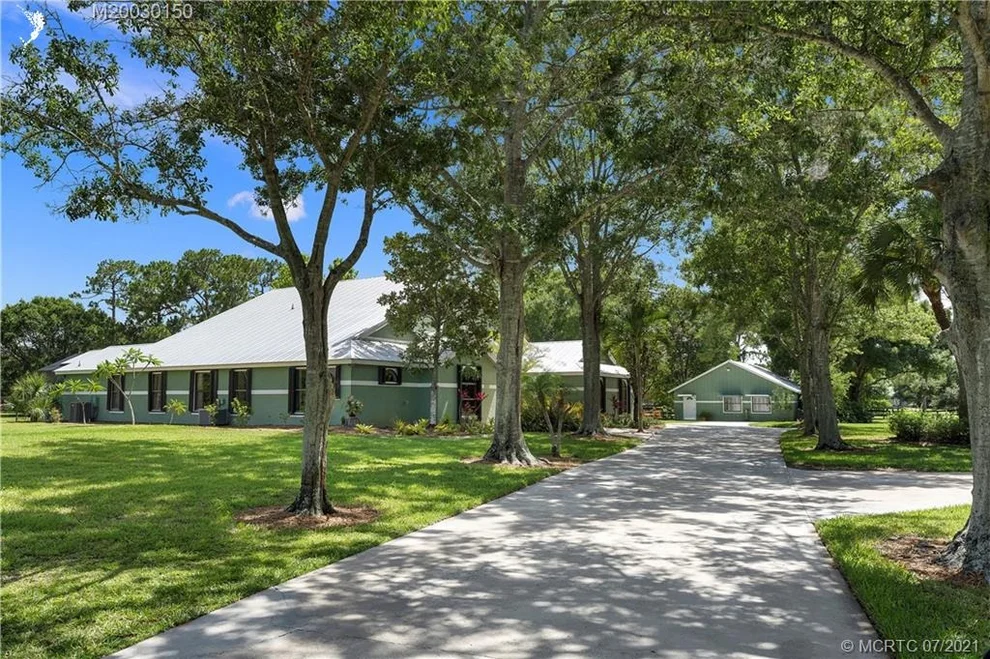 Unit for sale at 1109 SW Imperial Drive, Palm City, FL 34990