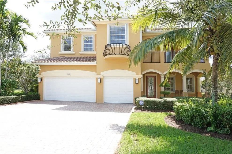 Unit for sale at 5501 SW Longspur Lane, Palm City, FL 34990