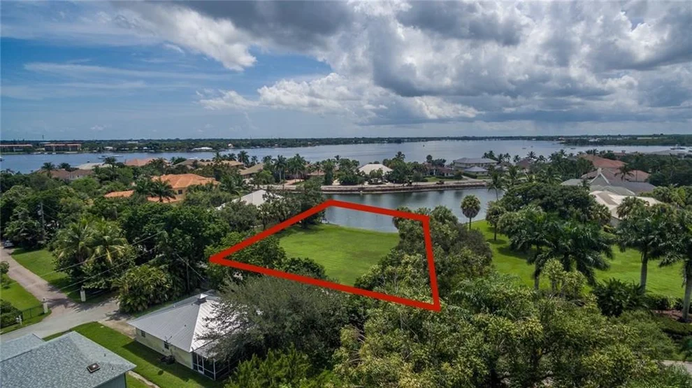 Unit for sale at 540 Bay Pointe Circle, Palm City, FL 34990