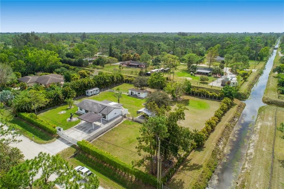 Unit for sale at 13222 57th Place N, Royal Palm Beach, FL 33411
