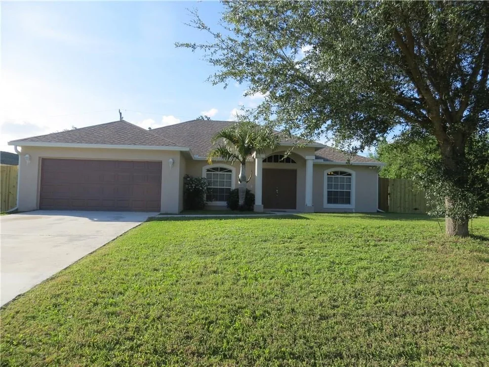 Unit for sale at 387 SW Ridgecrest Drive, Port St Lucie, FL 34953