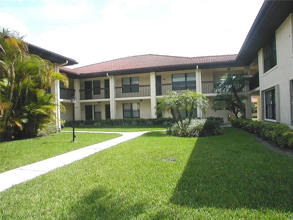 Unit for sale at 911 SW South River Drive, Stuart, FL 34997