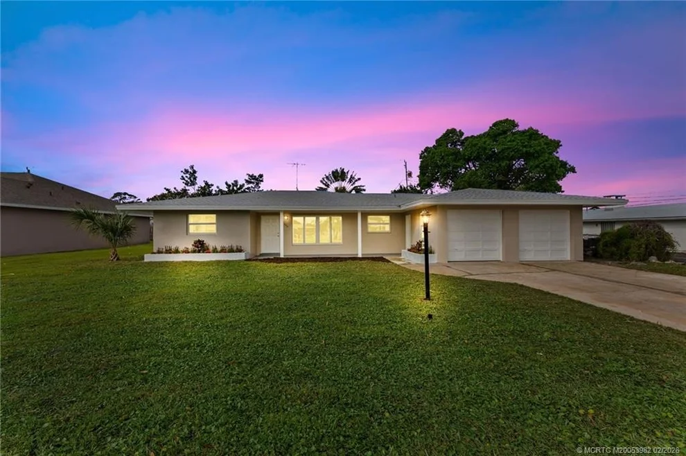 Unit for sale at 208 Riomar Drive, Port St Lucie, FL 34952