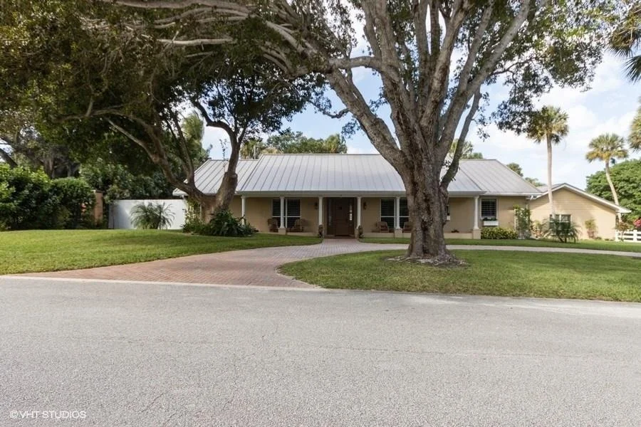 Unit for sale at 15 W High Point Road, Sewalls Point, FL 34996