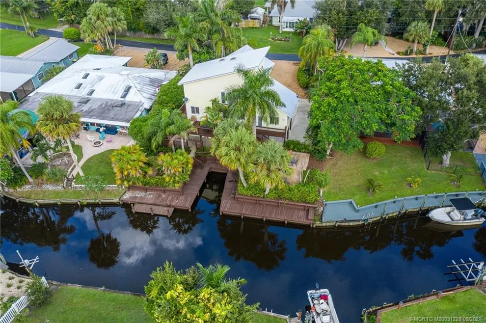 Unit for sale at 765 SW Rustic Circle, Stuart, FL 34997