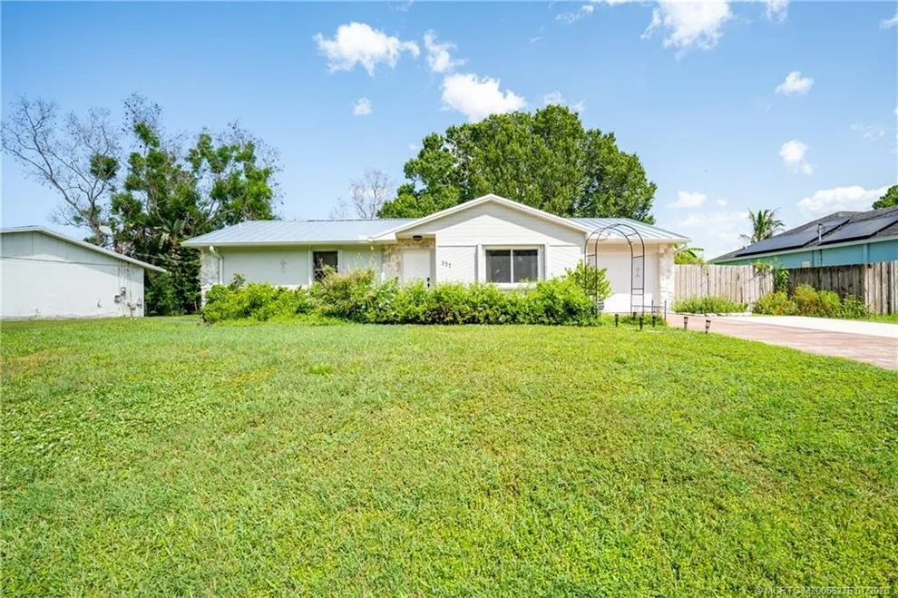 Unit for sale at 537 NW Sagamore Terrace, Port St Lucie, FL 34983