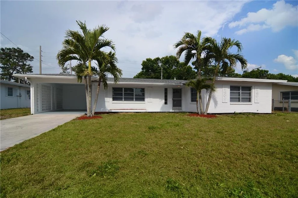 Unit for sale at 209 E Arbor Avenue, Port St Lucie, FL 34952