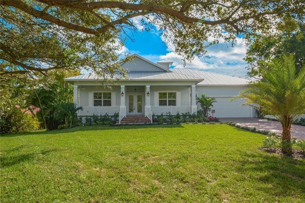 Unit for sale at 3 S Via Lucindia Drive, Sewalls Point, FL 34996