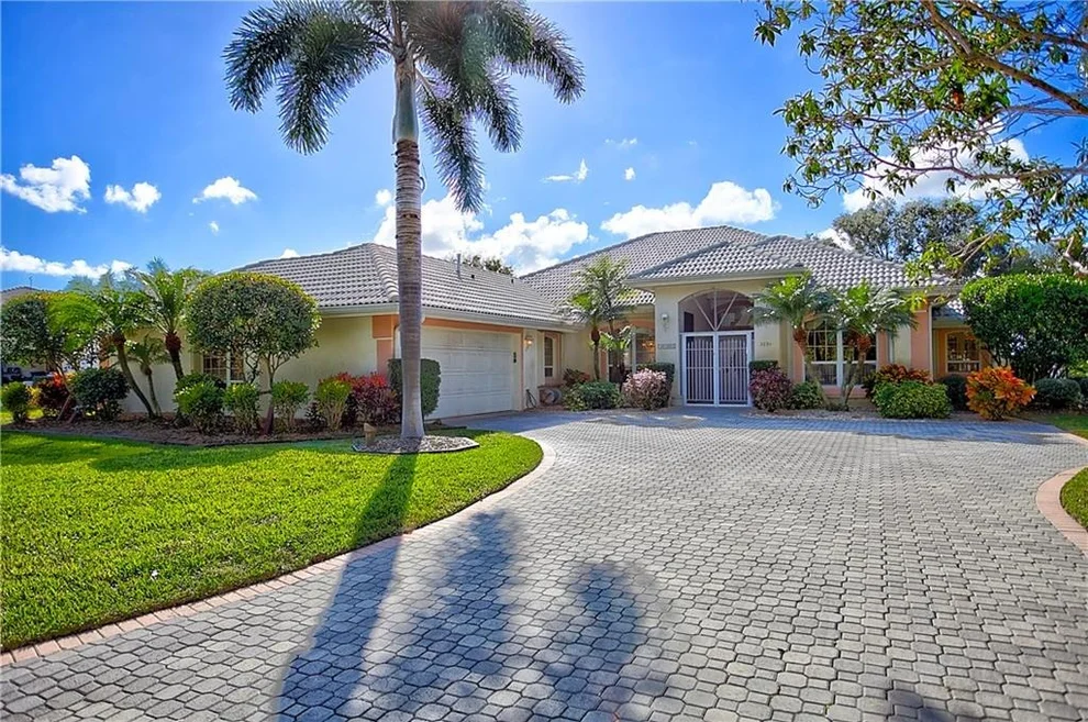 Unit for sale at 3694 SE Malibu Lane, Stuart, FL 34997