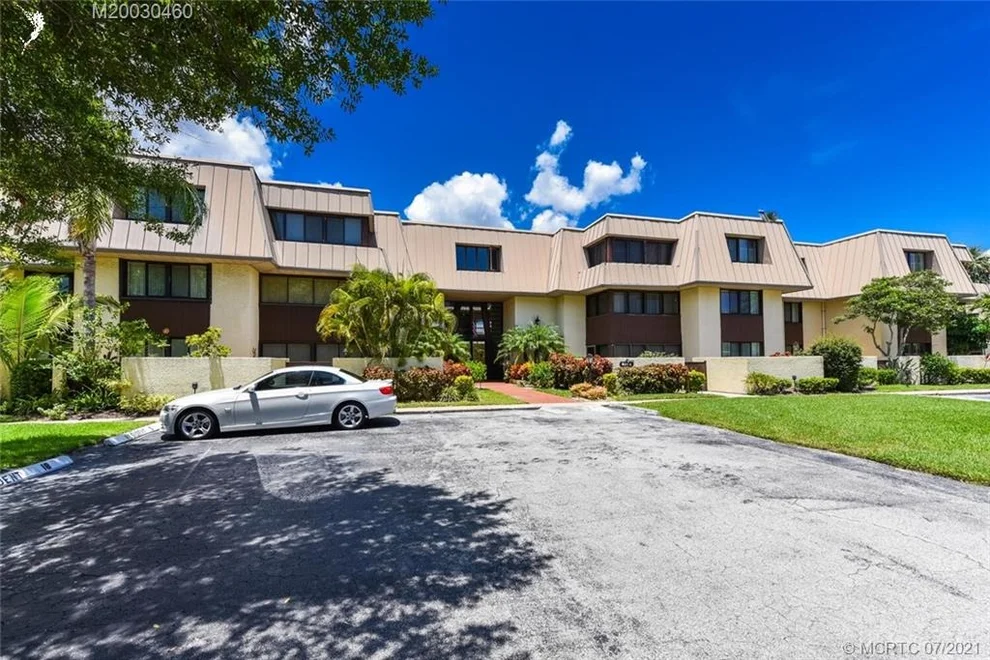 Unit for sale at 1800 SE Saint Lucie Boulevard, Stuart, FL 34996