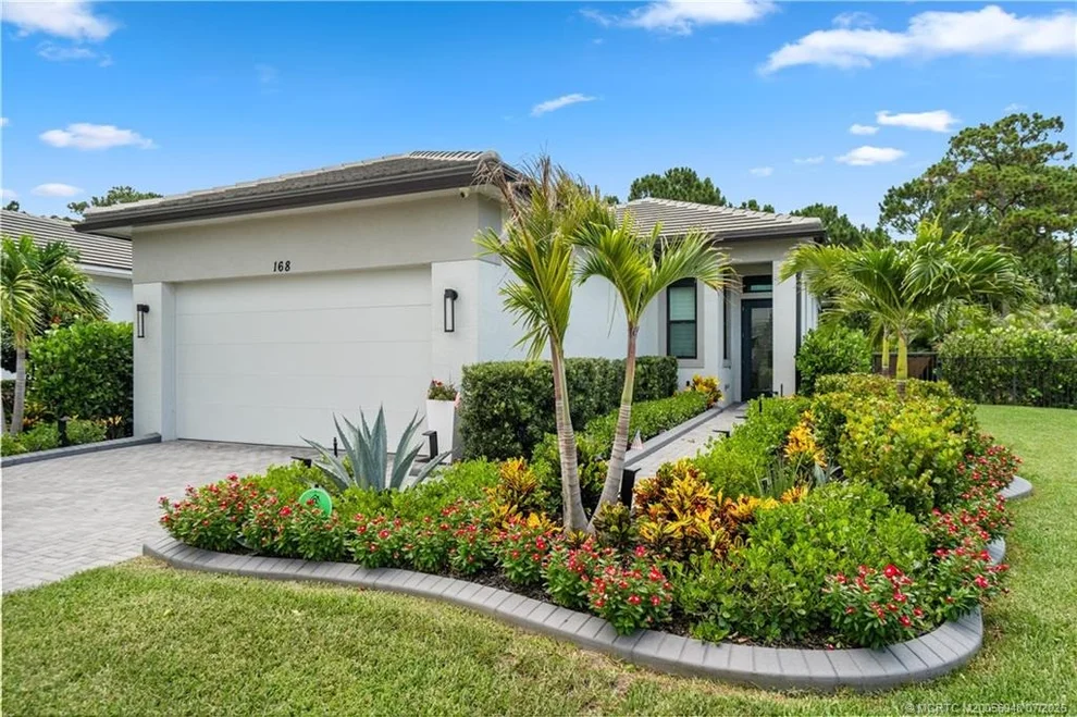 Unit for sale at 168 SE Strada Cervaro, Port St Lucie, FL 34952