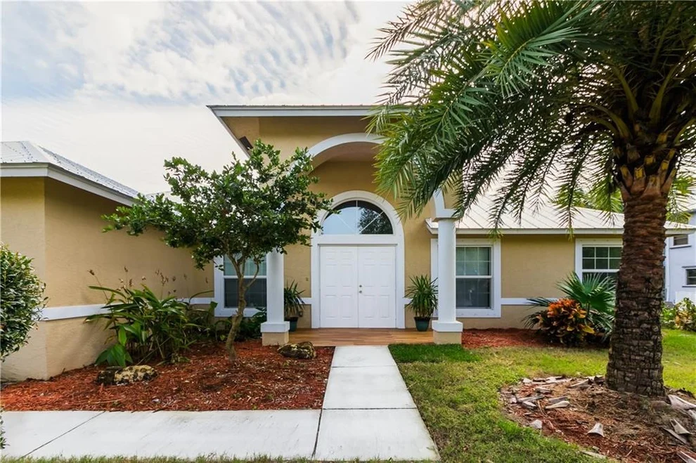 Unit for sale at 5803 SE Hull Street, Stuart, FL 34997