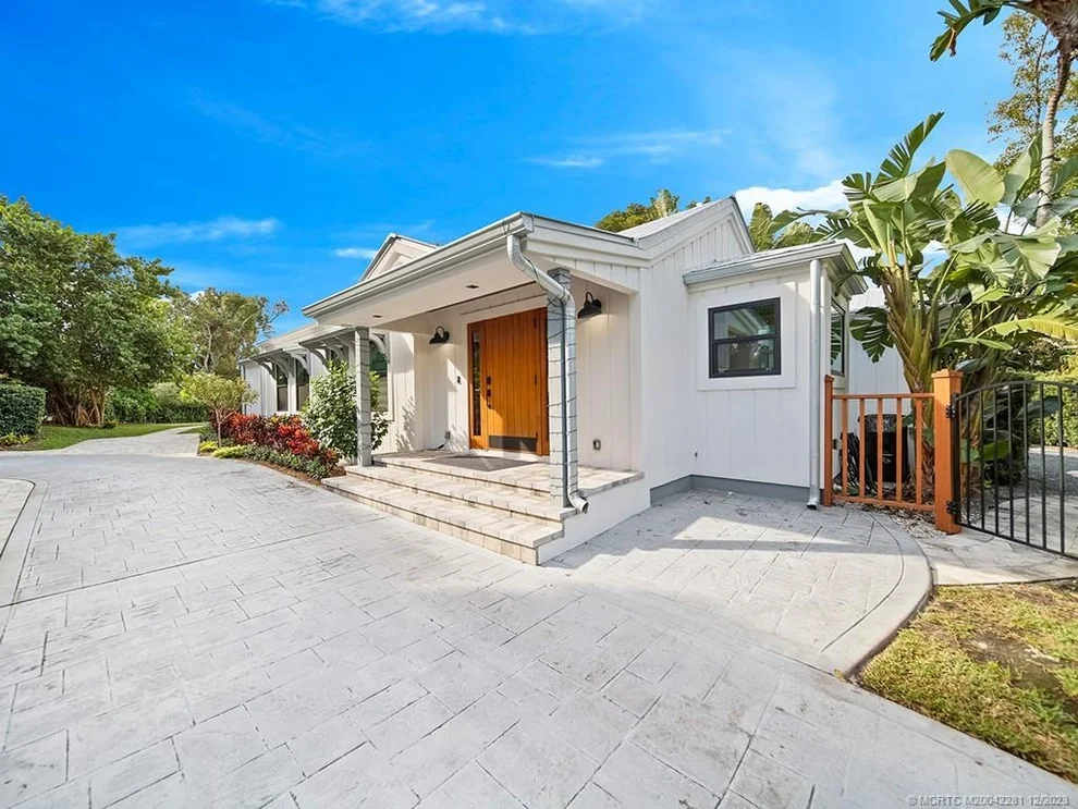 Unit for sale at 200 SE Pelican Drive, Stuart, FL 34996