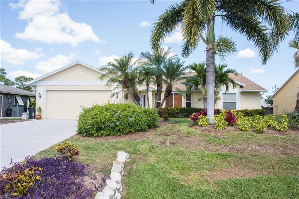 Unit for sale at 231 SE Wallace Terrace, Port St Lucie, FL 34983