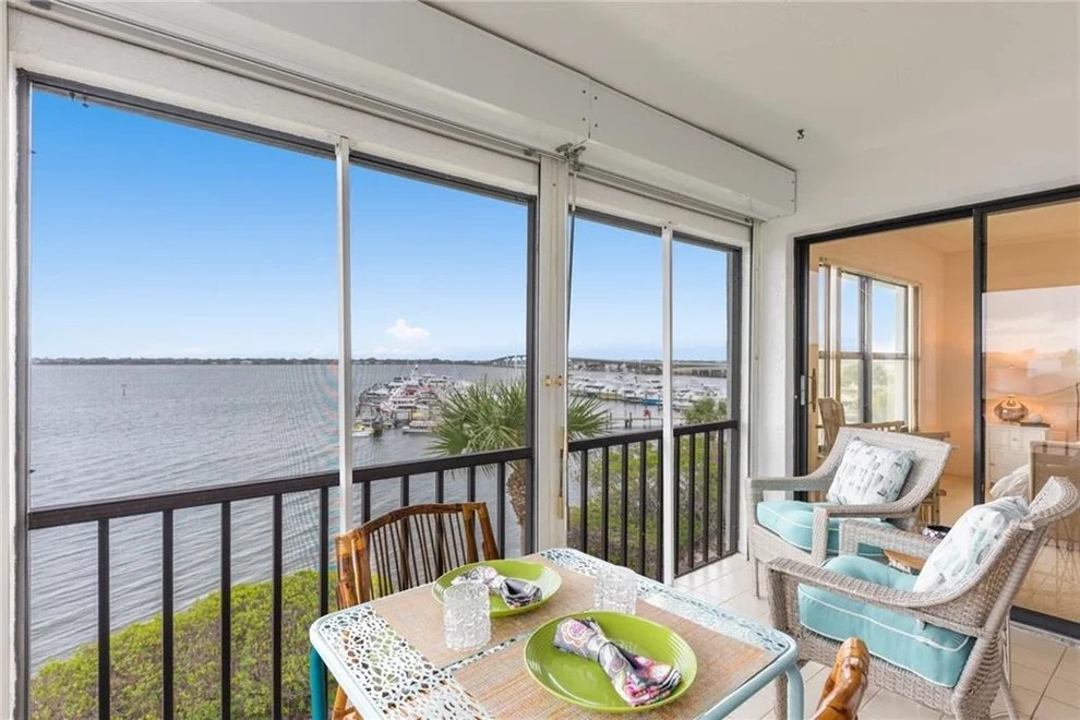 Unit for sale at 330 NE Edgewater Drive, Stuart, FL 34996