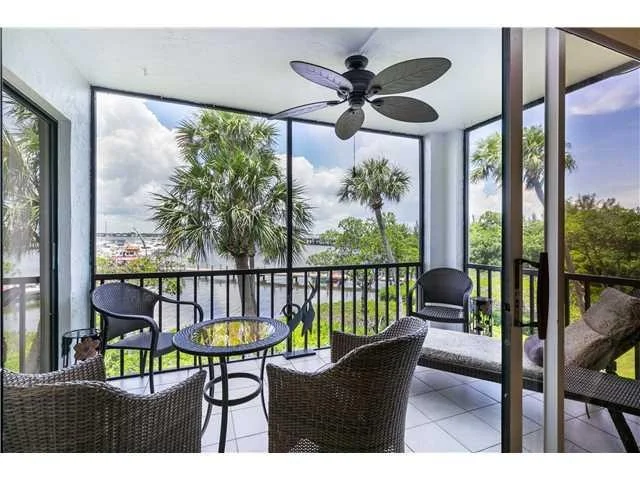 Unit for sale at 370 NE Edgewater Drive, Stuart, FL 34996