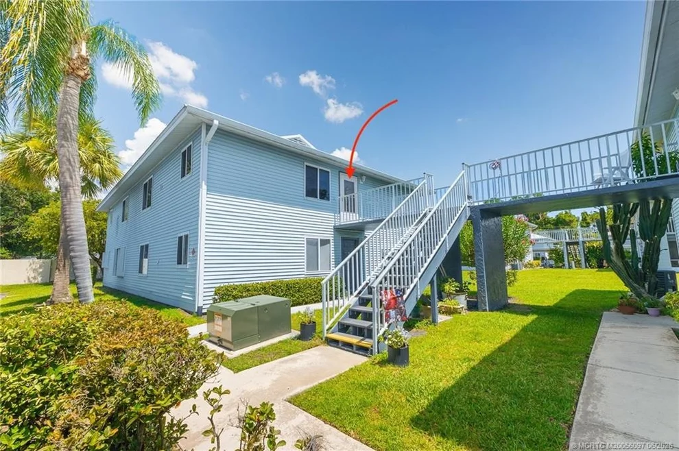 Unit for sale at 191 SE Village Drive, Port St Lucie, FL 34952