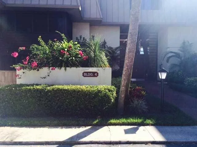 Unit for sale at 1800 SE Saint Lucie Boulevard, Stuart, FL 34996