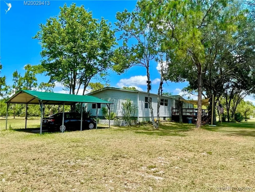 Unit for sale at 2105 NW 392nd Street, Okeechobee, FL 34972