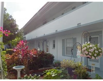 Unit for sale at 801 SE Central Parkway, Stuart, FL 34994