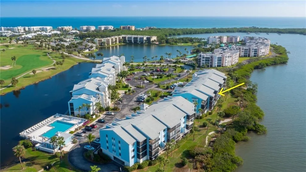 Unit for sale at 20 NE Plantation Road, Stuart, FL 34996