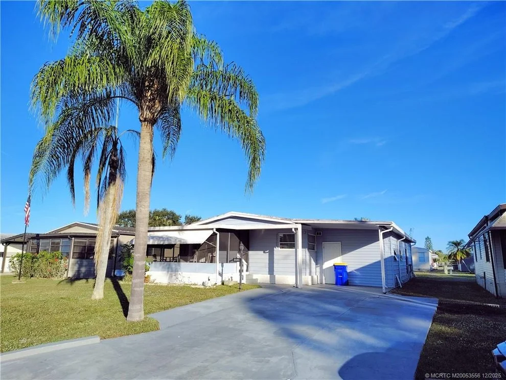 Unit for sale at 2581 SW Pontiac Place, Stuart, FL 34997