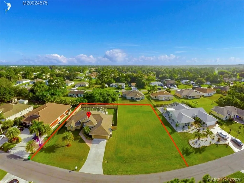 Unit for sale at 957 SW General Patton Terrace, Port St Lucie, FL 34953