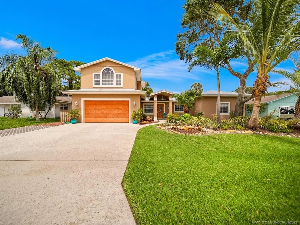 Unit for sale at 925 SW All American Boulevard, Palm City, FL 34990
