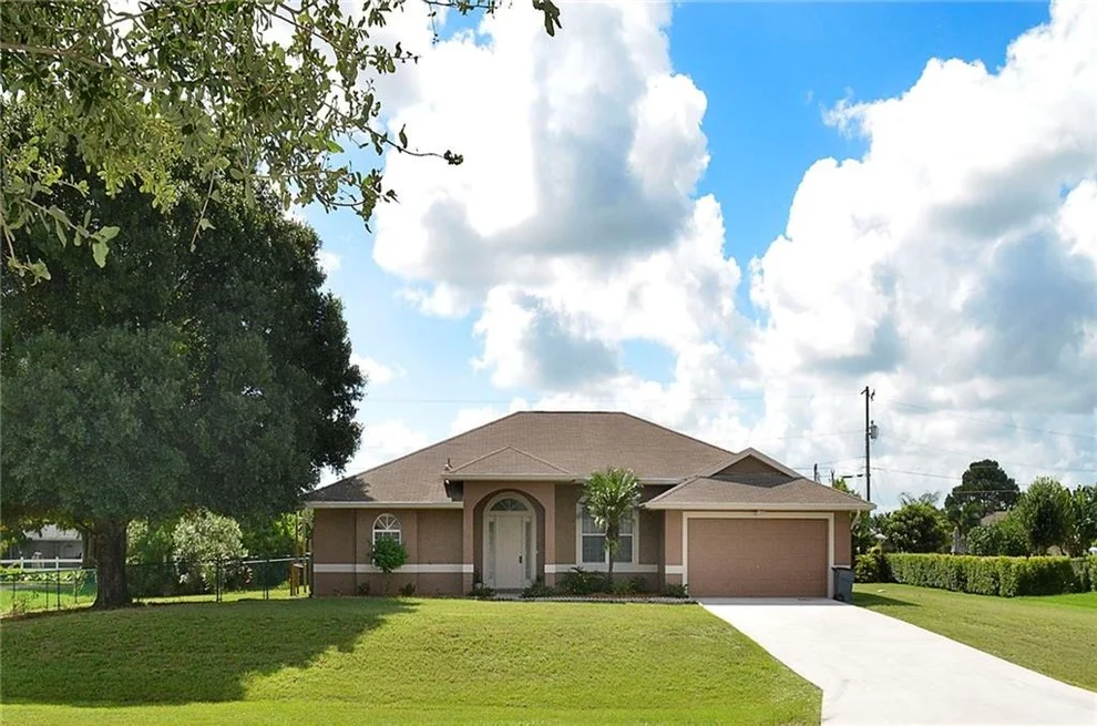 Unit for sale at 200 SW Gettysburg Drive SW, Port St Lucie, FL 34953