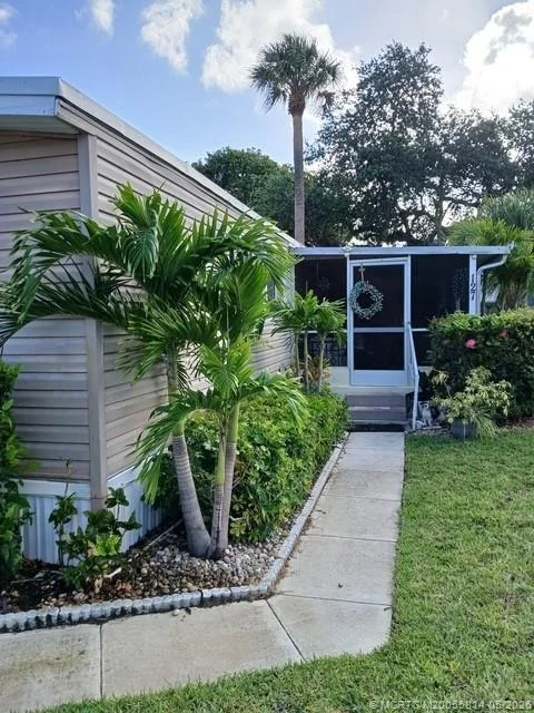 Unit for sale at 2555 PGA Boulevard, Palm Beach Gardens, FL 33410