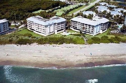 Unit for sale at 429 NE Tradewind Lane, Stuart, FL 34996
