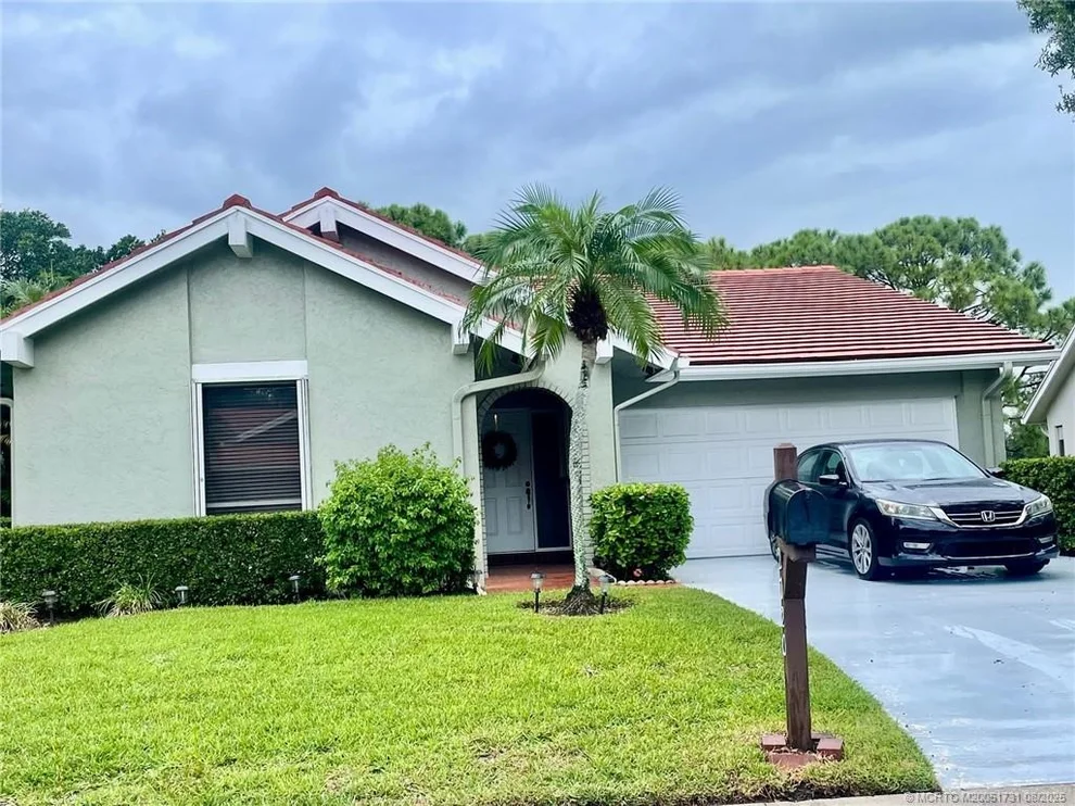 Unit for sale at 2720 SW Willowood Circle, Palm City, FL 34990
